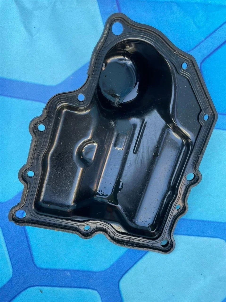 Крышка корпуса кпп VW Touran 2003-2010