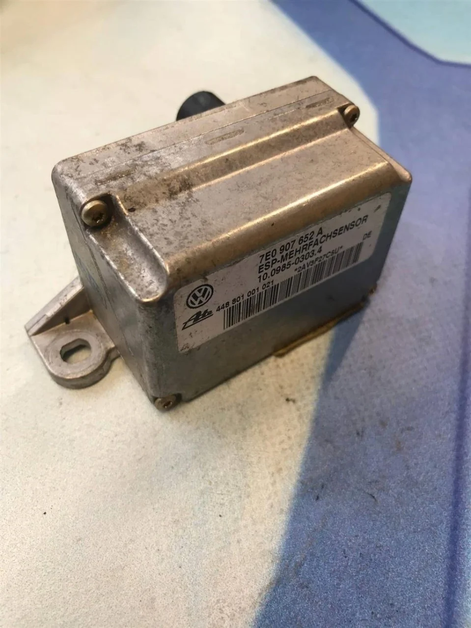 Датчик ускорения угла рыскания Audi TT 1998-2006 8N3