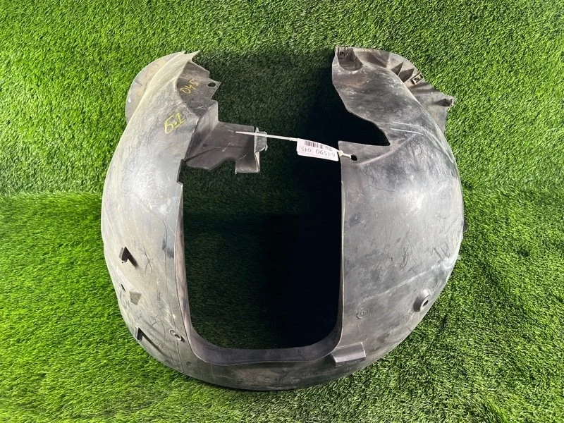 Подкрылок Peugeot 308 SW 9680374880 EP6DT, передний правый