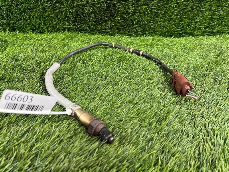 Датчик кислородный (лямбда-зонд) Volkswagen Passat CC 2010 022906262 B6 BWS 3.6, передний