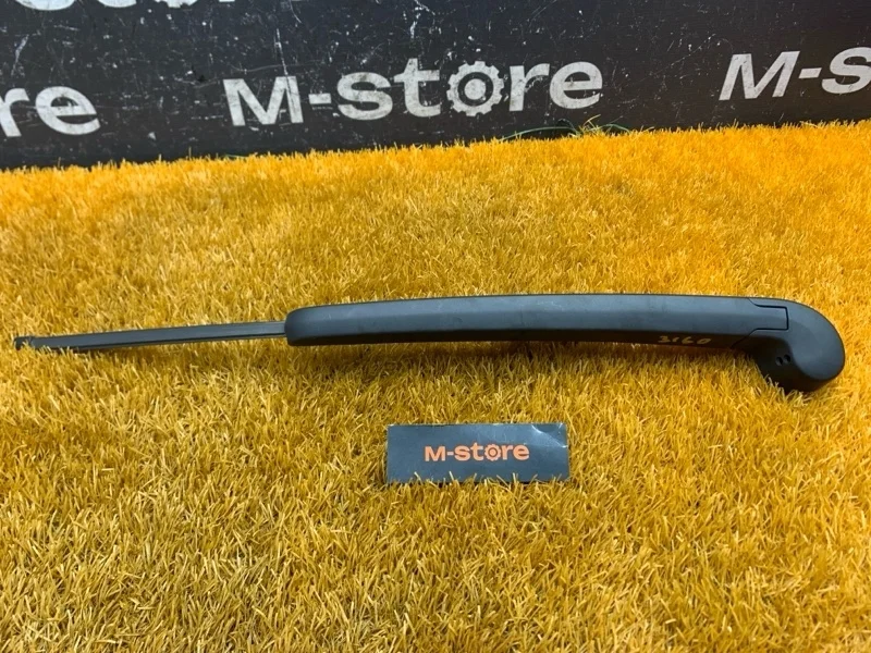 Поводок стеклоочистителя Audi Q3 2012 8U0955407 8U CPSA, задний