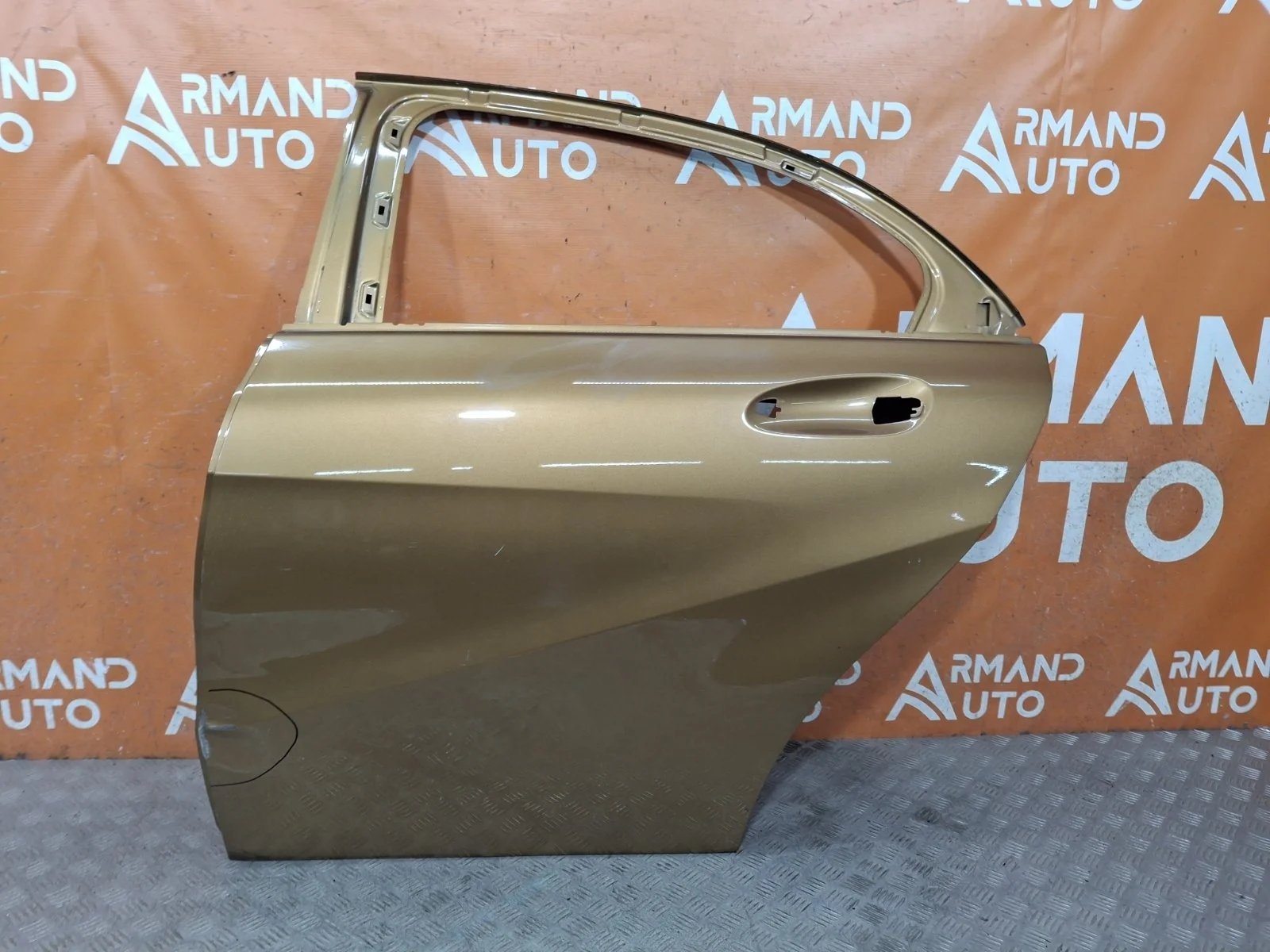 Дверь Mercedes A-class 2012-2018 W176