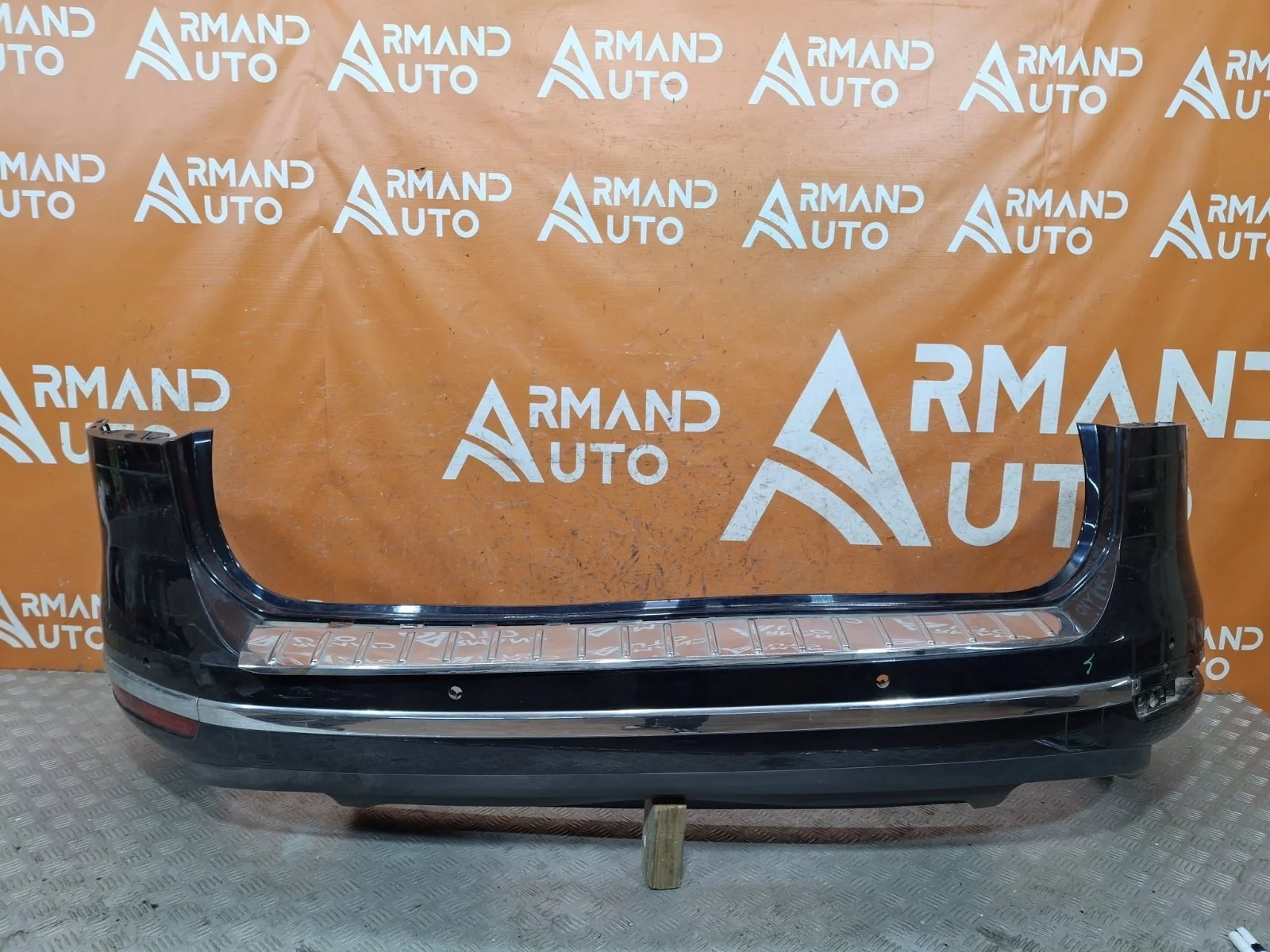 Бампер Volkswagen Touareg 2014-2018