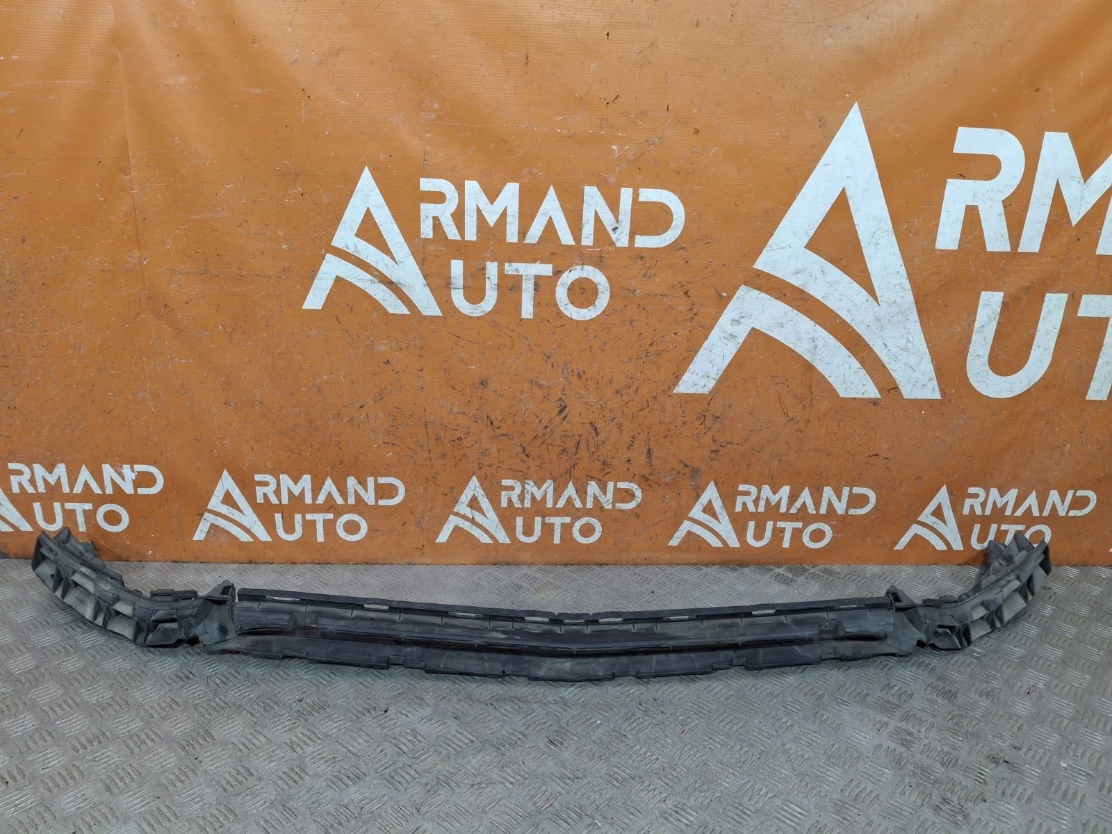 Кронштейн бампера Mercedes -Class 2016-2020 W213, S213