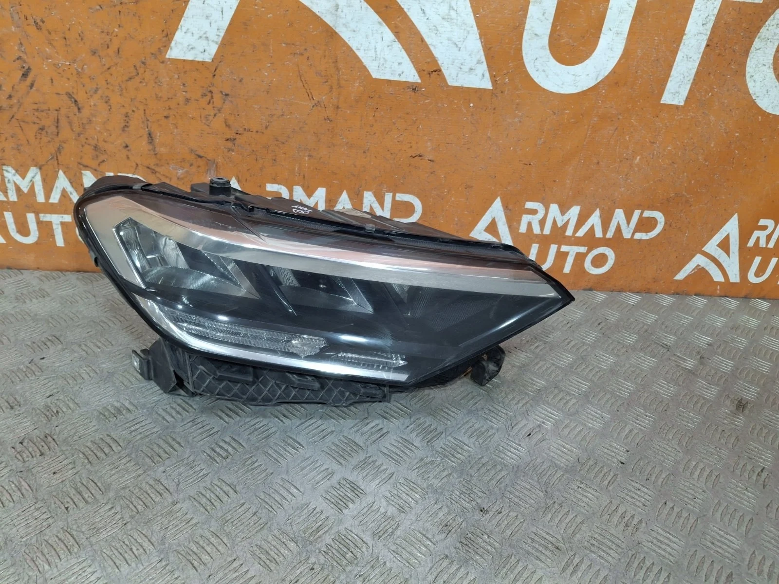 Фара Volkswagen Polo 2020-нв 6