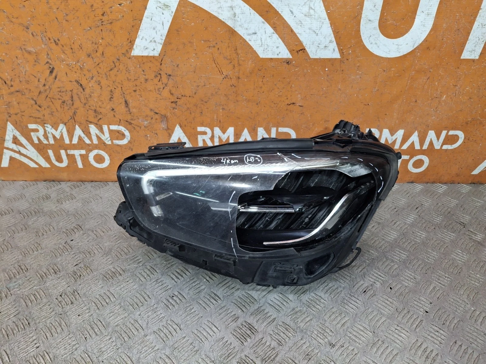 Фара Mercedes -Class 2020-нв W213, S213, C238