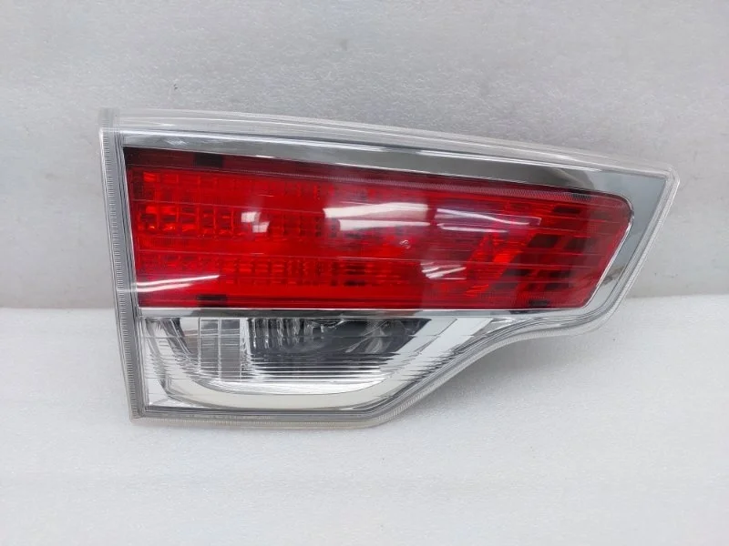 Фонарь Toyota Highlander 2014 XU50