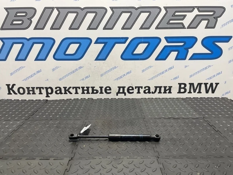 Амортизатор капота BMW 335i 2015 F30
