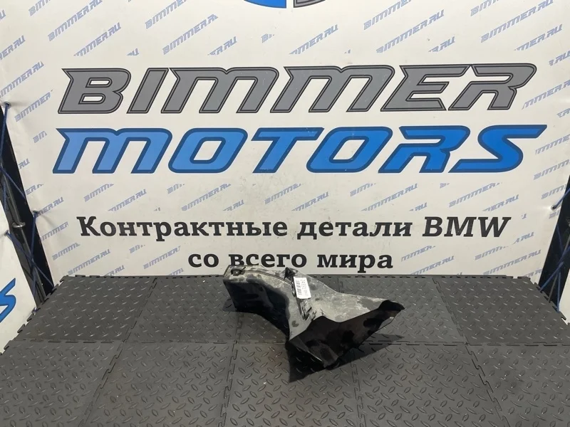 Воздуховод охлаждения тормозов Bmw 335I 2015 51747255418 F30 N55B30A, правый