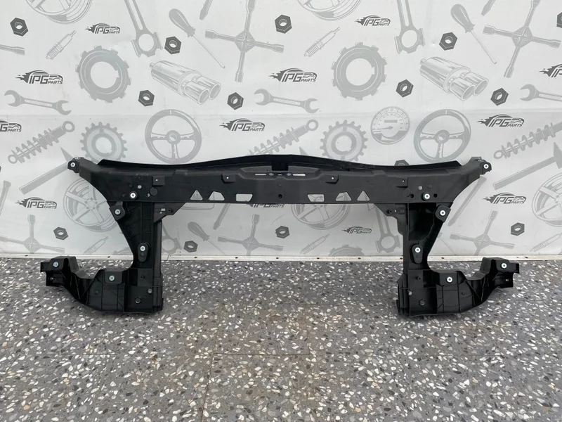 Передняя панель телевизор Mercedes-benz Sprinter W906