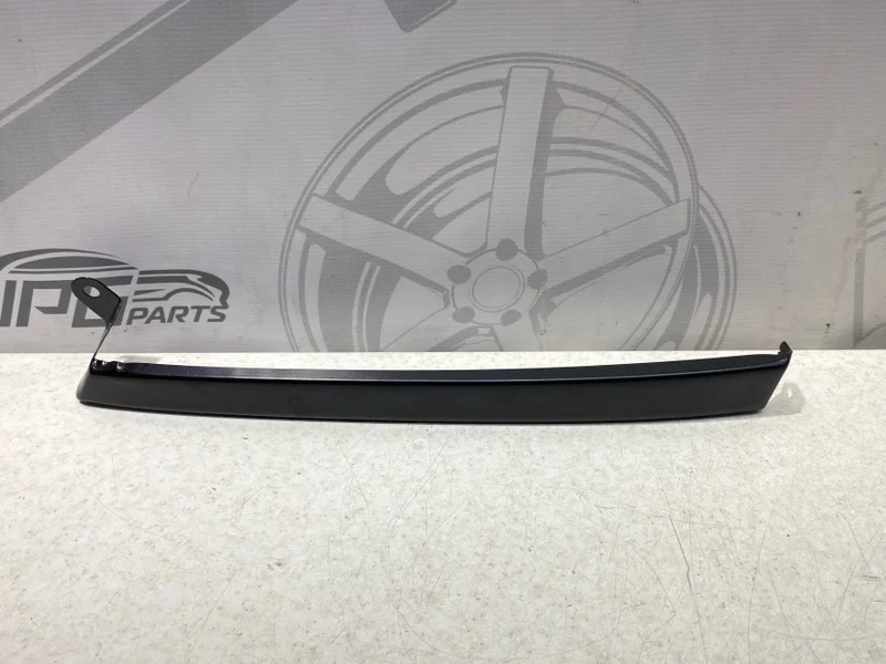 Накладка под фару левая Mercedes-benz Sprinter Classic W909