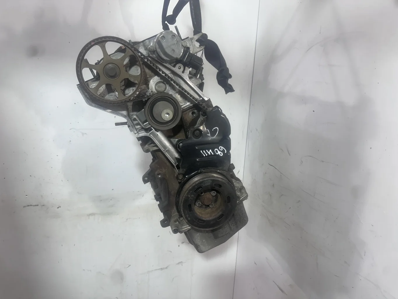 Двигатель AWT  AJH,AMB,APX,aug,AUQ,AVJ,awc,AWM,aw