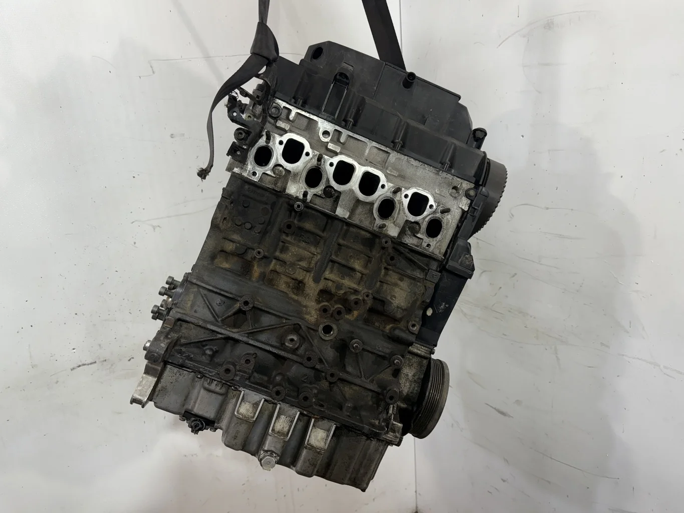 Двигатель BRR  bls,BMM,BMP,BRR,BRS,bsu 1.9 TDI Vo