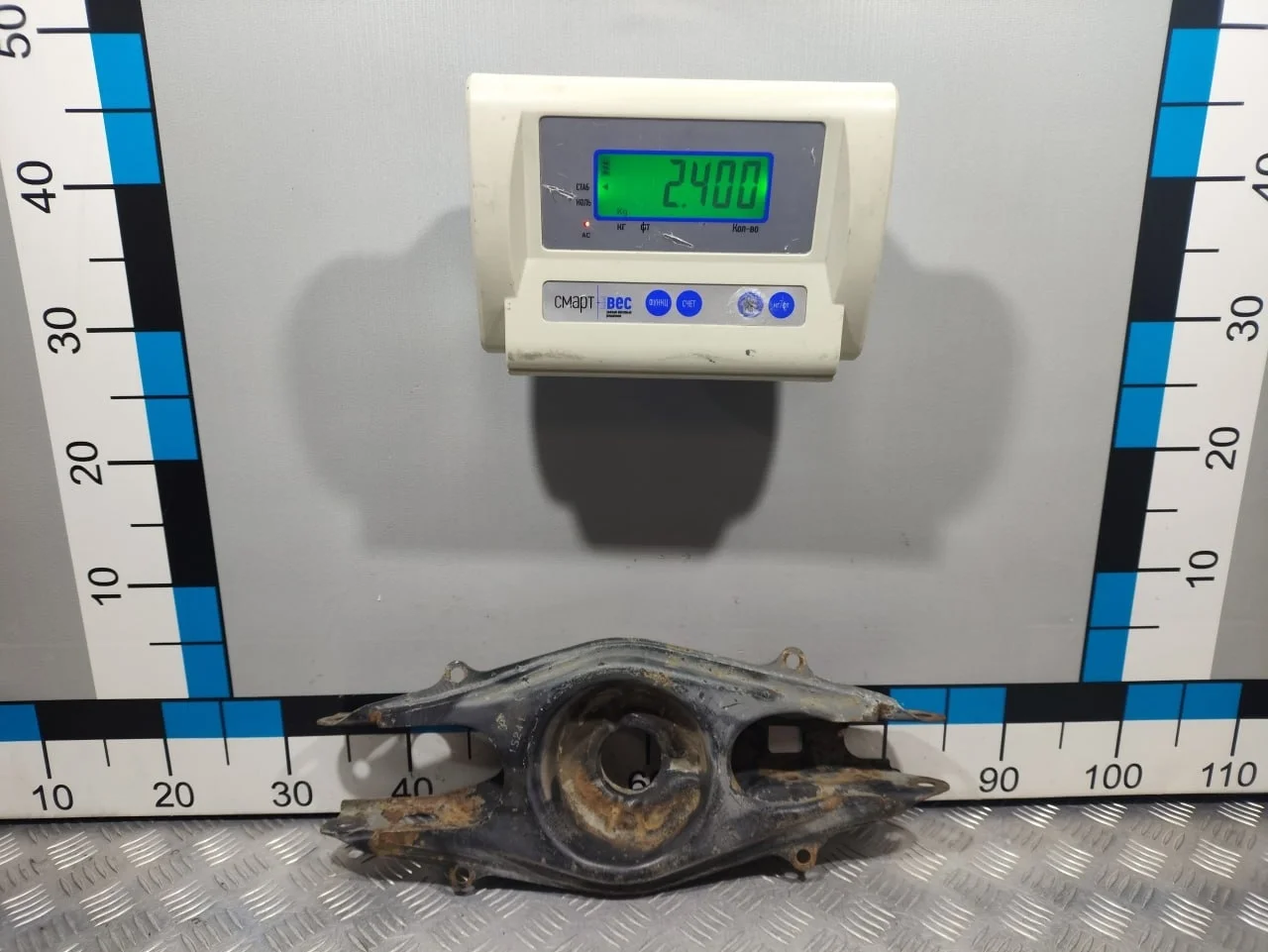 [Б/У] Рычаг задний нижний (лодочка) лев=прав [Код: 00665463 ]