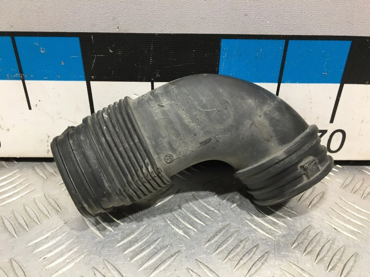 [Б/У] Гофра воздуховода [Код: 00660875 ]