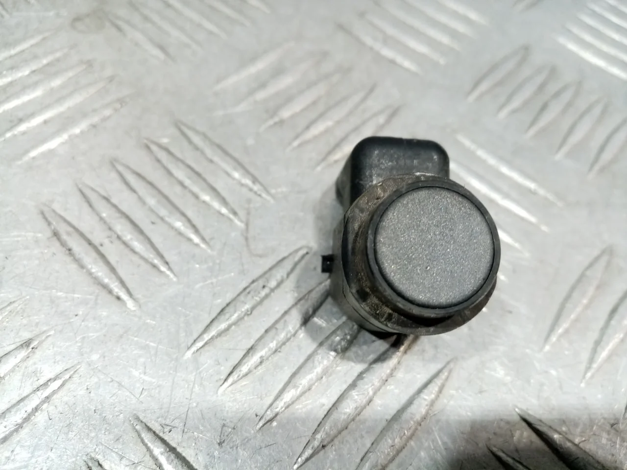 [Б/У] Датчик парковки [Код: 00664741 ]