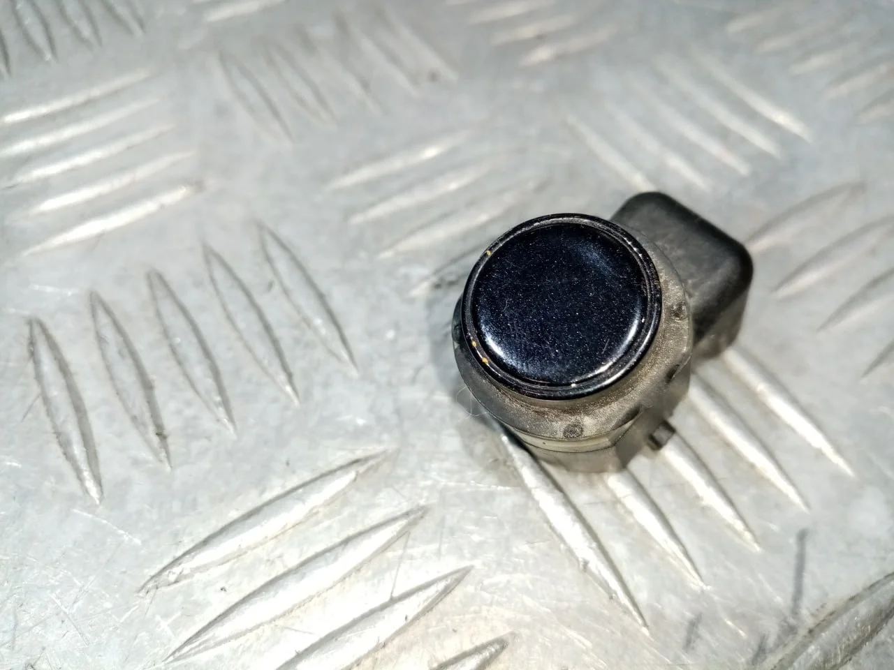 [Б/У] Датчик парковки [Код: 00664745 ]