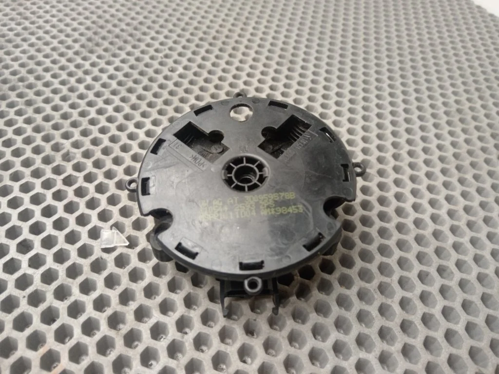 Мотор зеркала Volkswagen Golf MK6