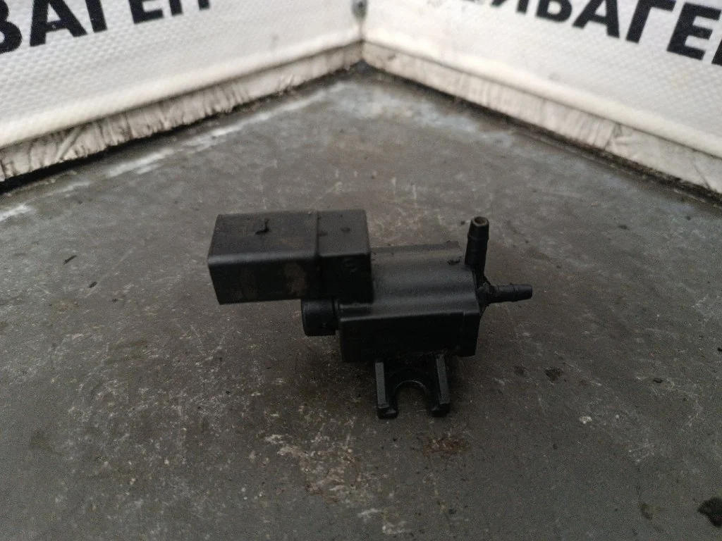 Клапан электромагнитный Volkswagen Tiguan 2012 5N