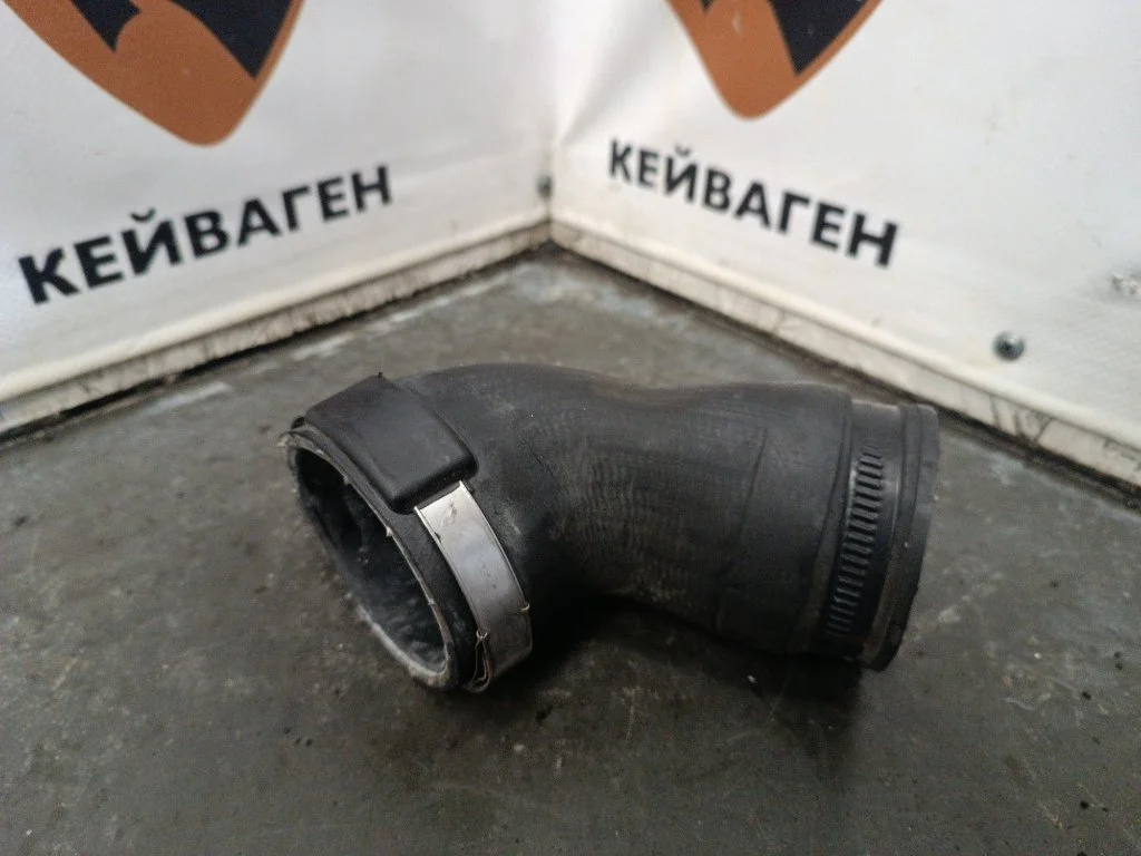 Патрубок интеркулера Volkswagen Passat 2007 B6