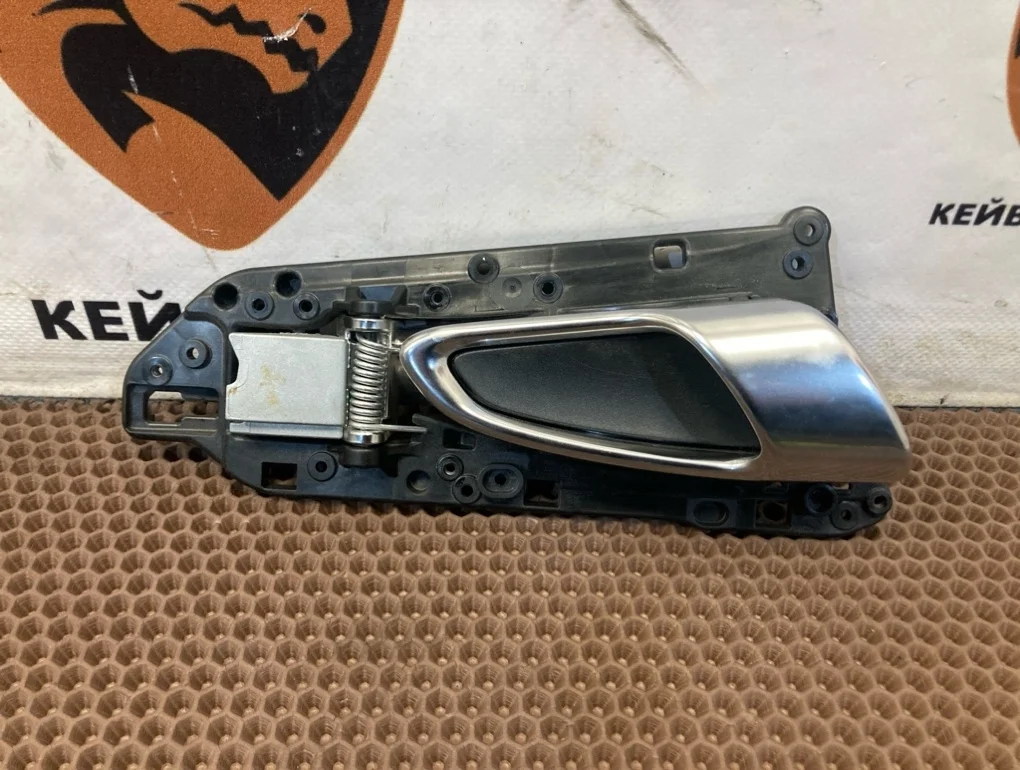 Ручка двери внутренняя Porsche Cayenne 2011 958