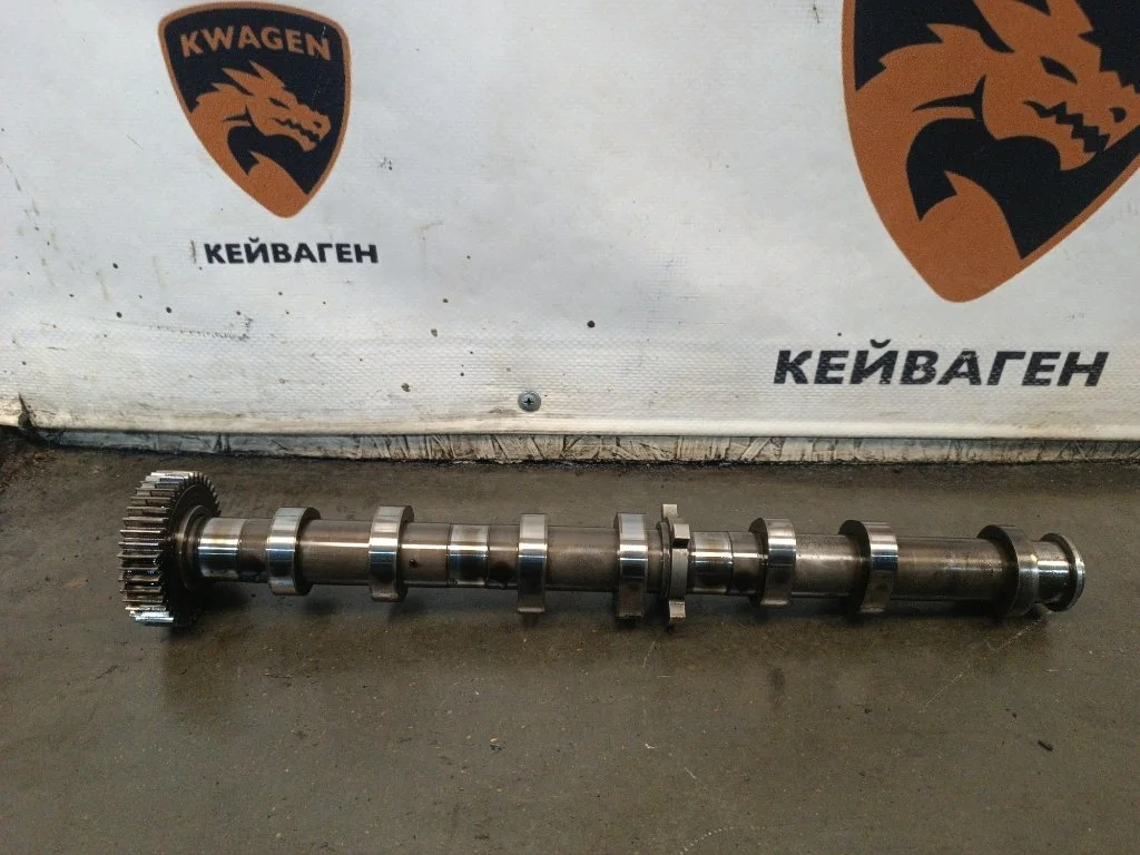 Распредвал Audi Q7 2011 4L