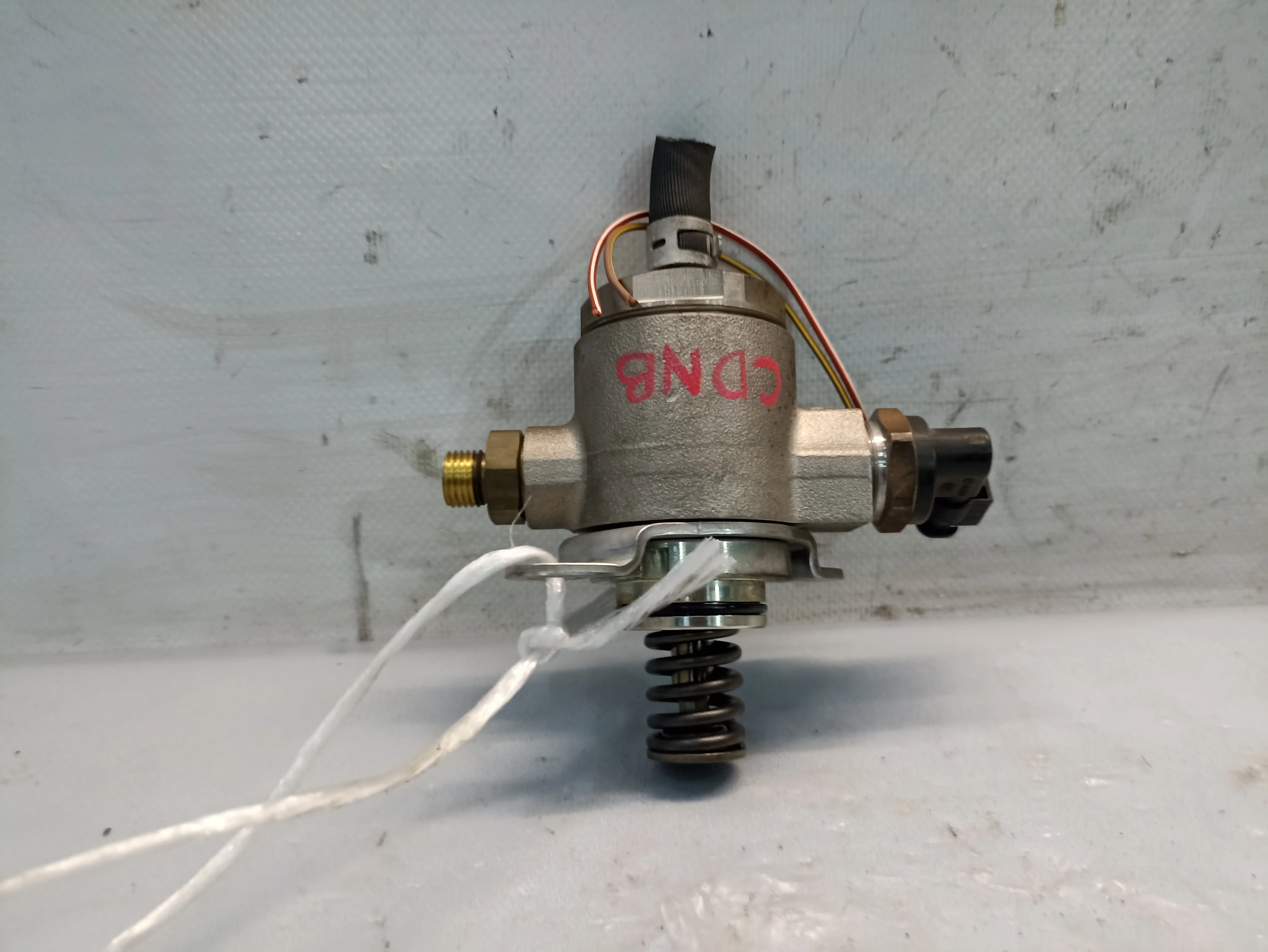 ТНВД AUDI VOLKSWAGEN SEAT SKODA 06J127025D NE277Z