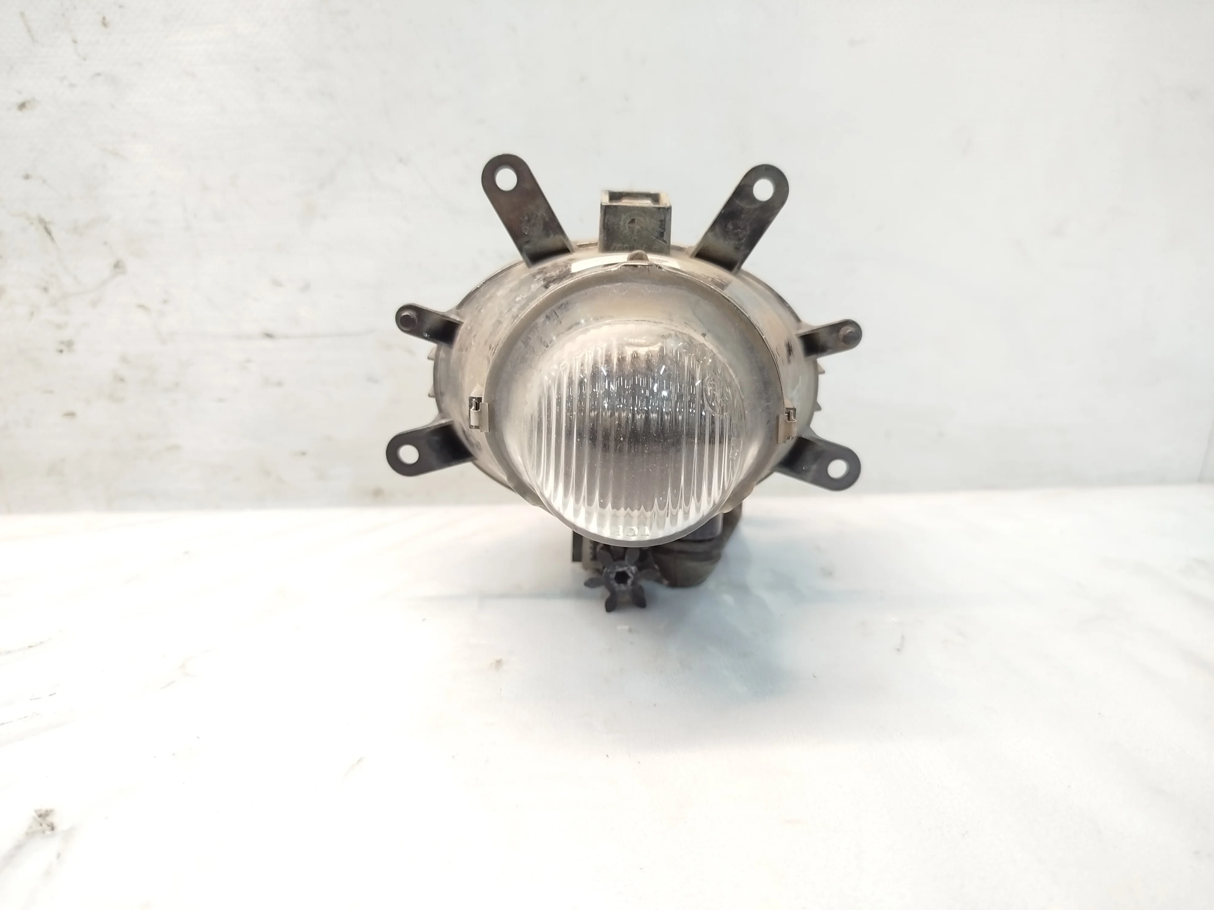 ТУМАНКА BMW ПРАВО 63176911007 S4079Z