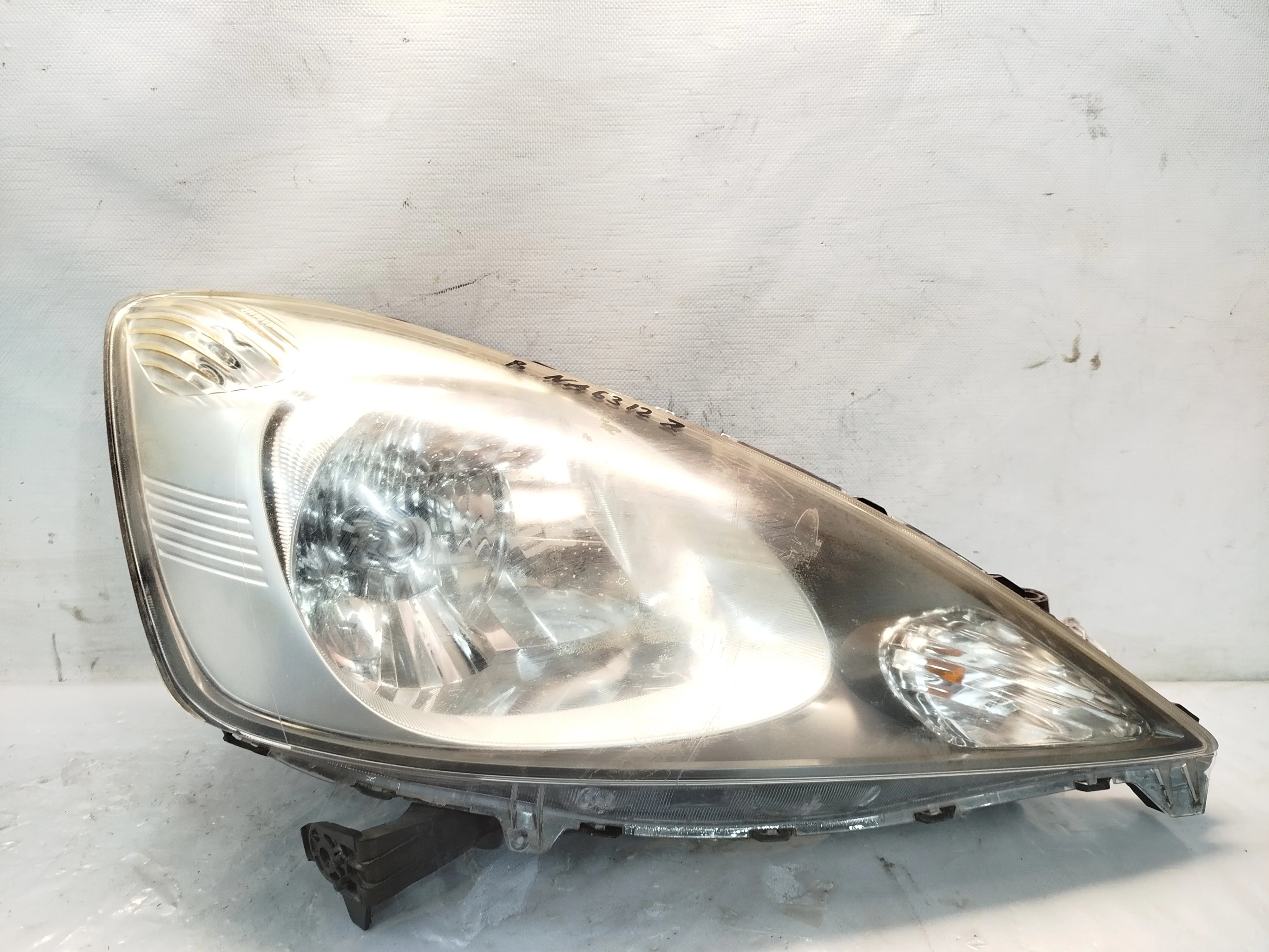 ФАРА HONDA ПРАВО 33101TF0J01 NA6312Z