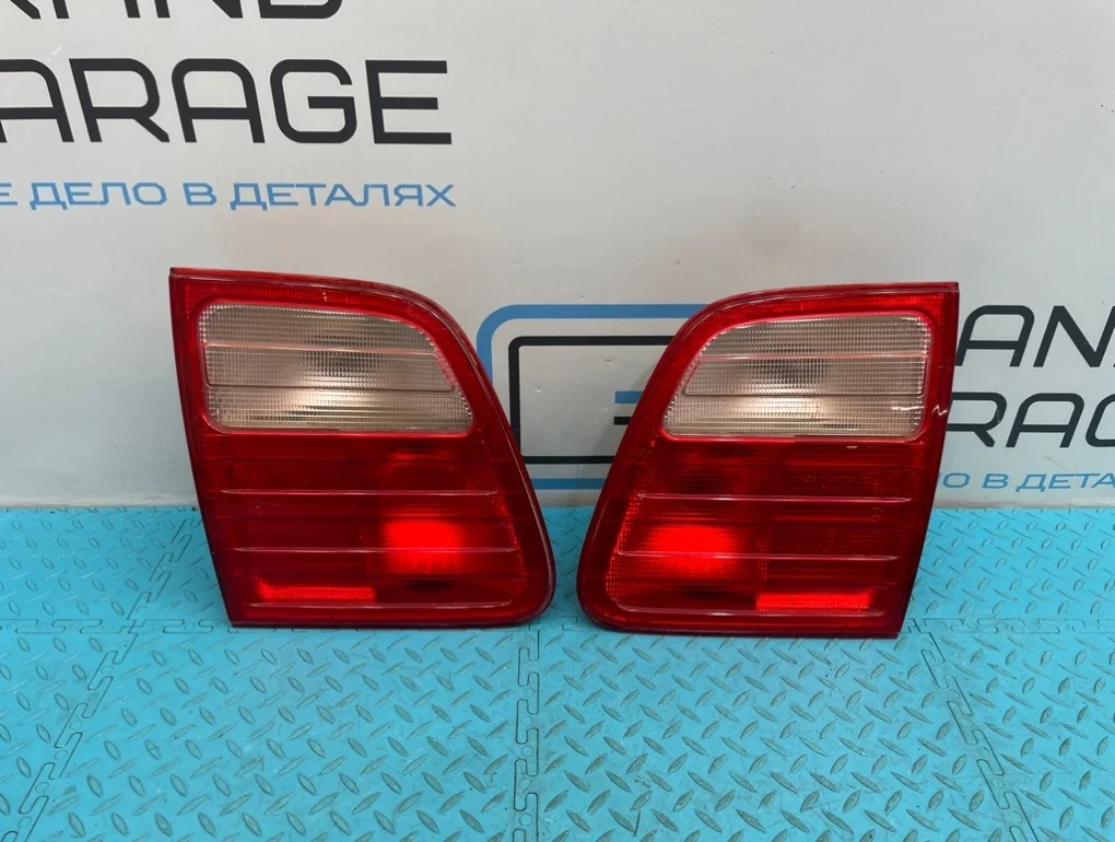 Задние фонари Mercedes-Benz E-Class 1999 A2108202364 W210 112.941 3.2