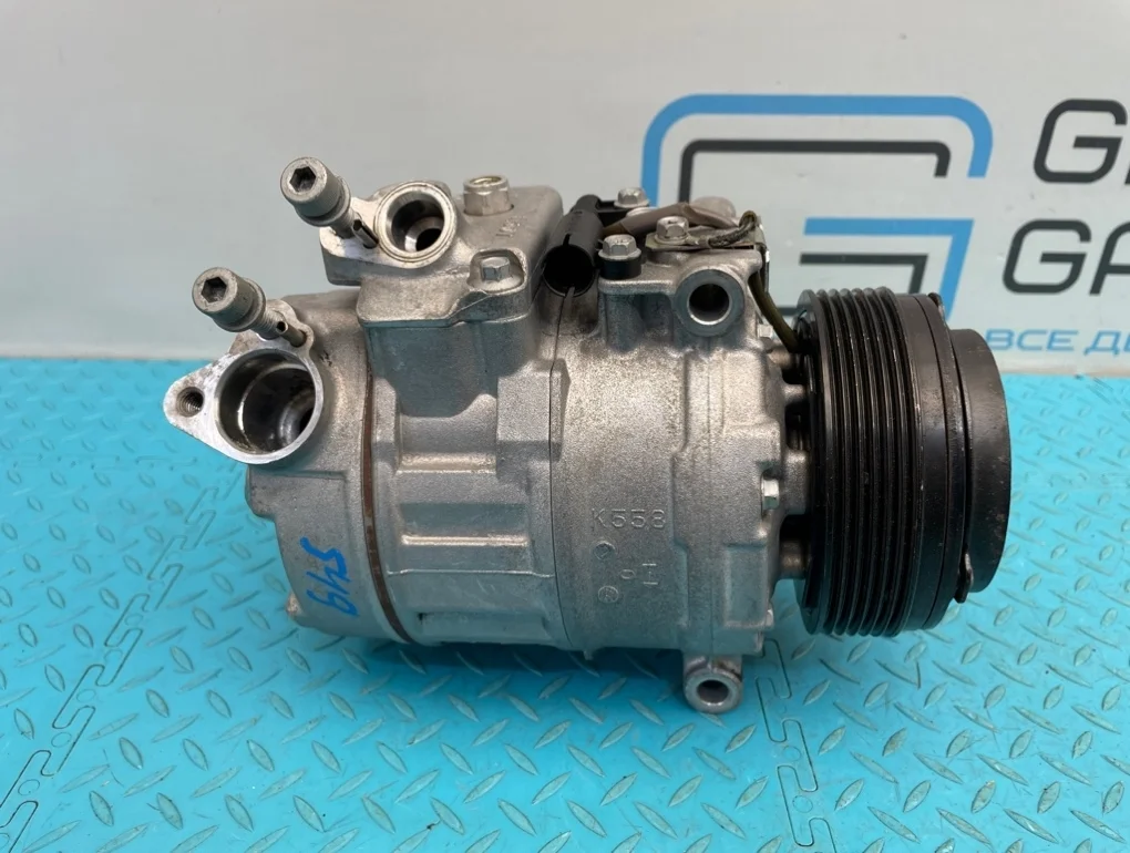 Компрессор кондиционера Bmw X3 2007 64526918749 E83 N52B25A 2.5