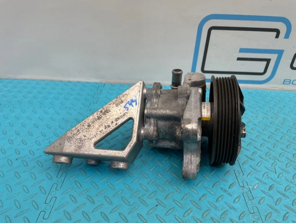 Насос ГУР Bmw X3 2007 32413428010 E83 N52B25A 2.5