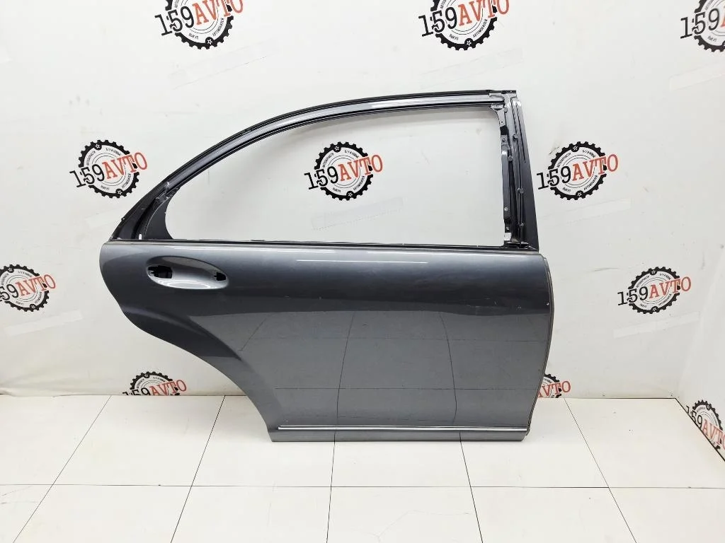 Дверь задняя правая Mercedes-Benz -Class W221