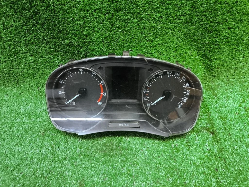 Б.у. приборная панель SKODA RAPID SKODA RAPID