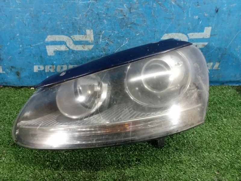 Фара передняя левая Volkswagen Golf 5 ХЭТЧБЕК