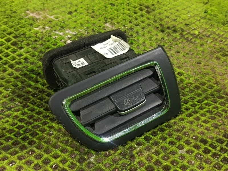 Дефлектор печки правый Kia Rio 3 2014 974804X000 СЕДАН G4FC