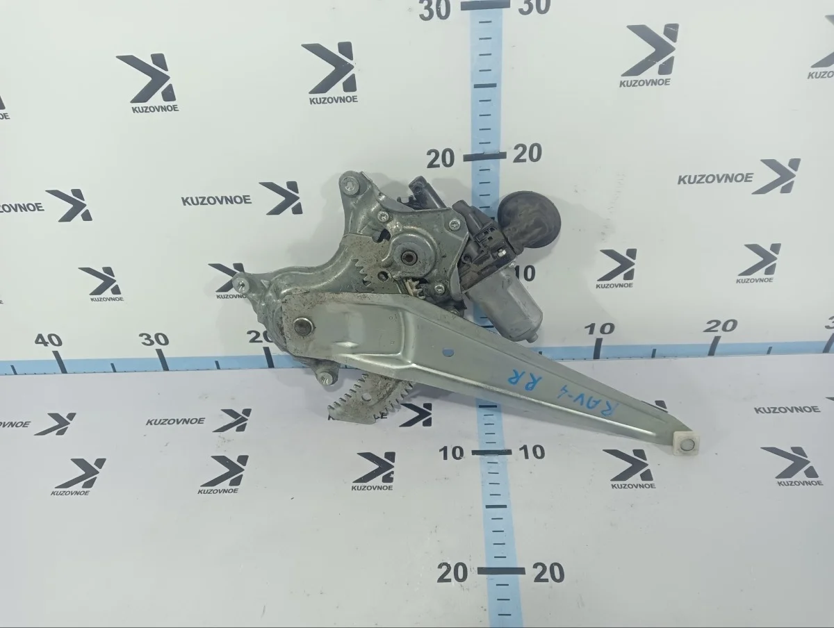 Стеклоподъемник Toyota Rav4 2013 XA40