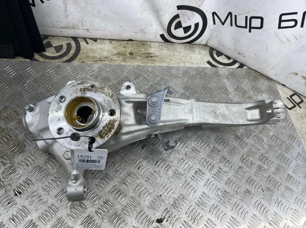 Кулак поворотный BMW X7 xDrive40i LCI 2023 G07