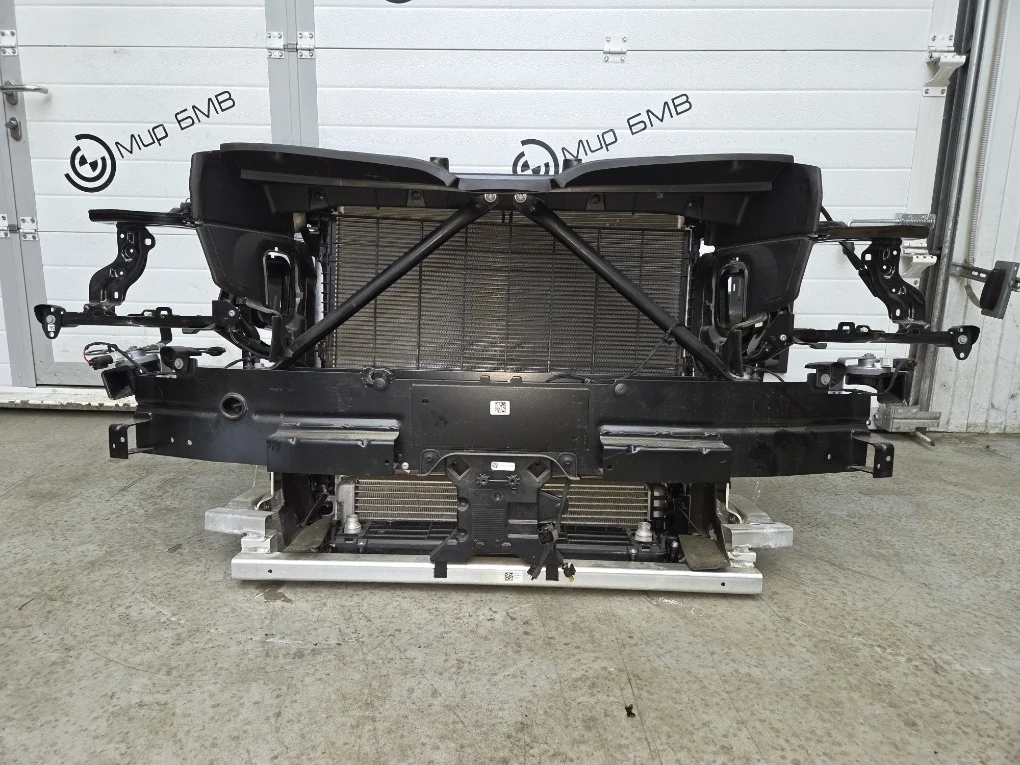 Передняя панель кузова BMW XM 2023 G09