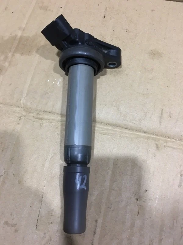 Катушка зажигания Toyota Camry 2017 9091902250 СЕДАН 2AR-FE