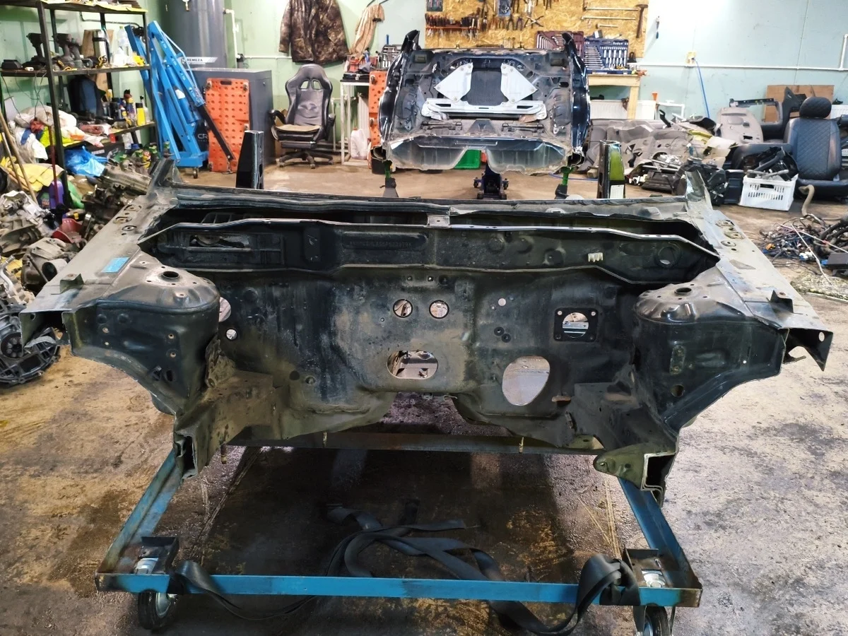 Часть кузова Nissan Almera Classic 2006 6410195F0B B10 QG16, передний