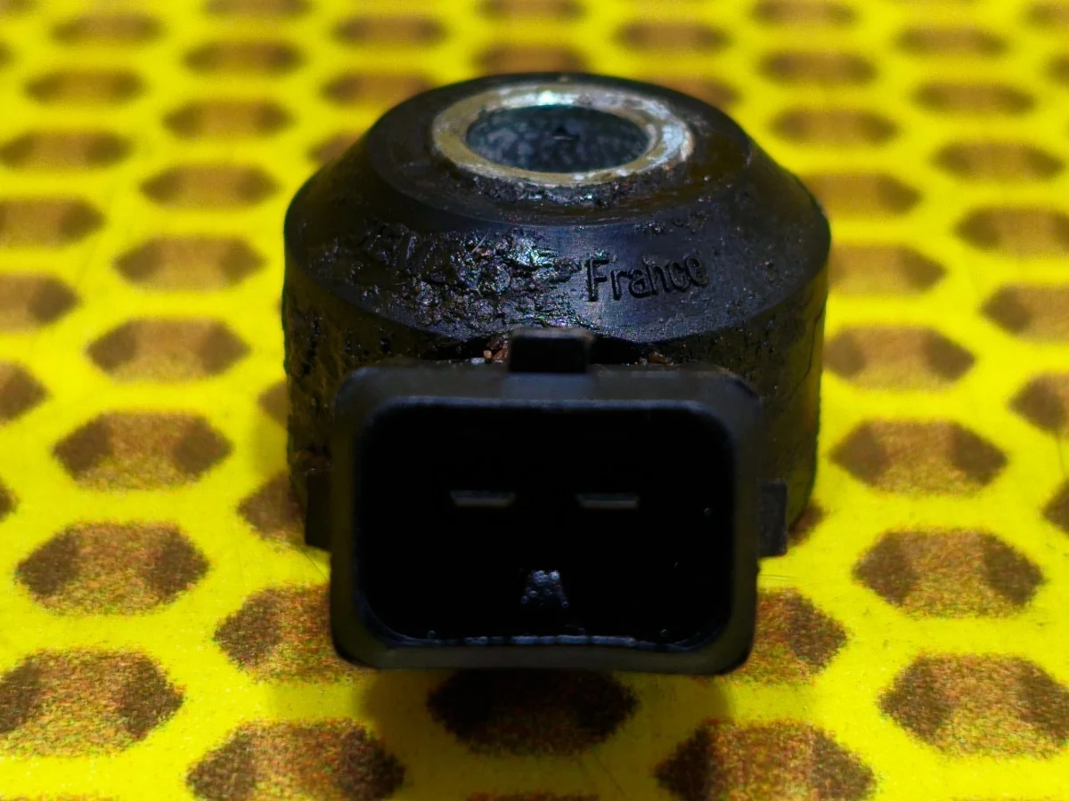 Датчик детонации Nissan Almera Classic 2006 220607S000 B10 QG16