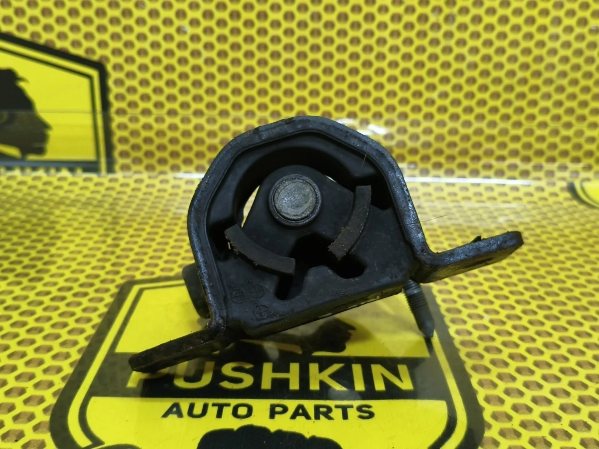 Опора двигателя Nissan Almera Classic 2006 1121095F0A B10 QG16, правая