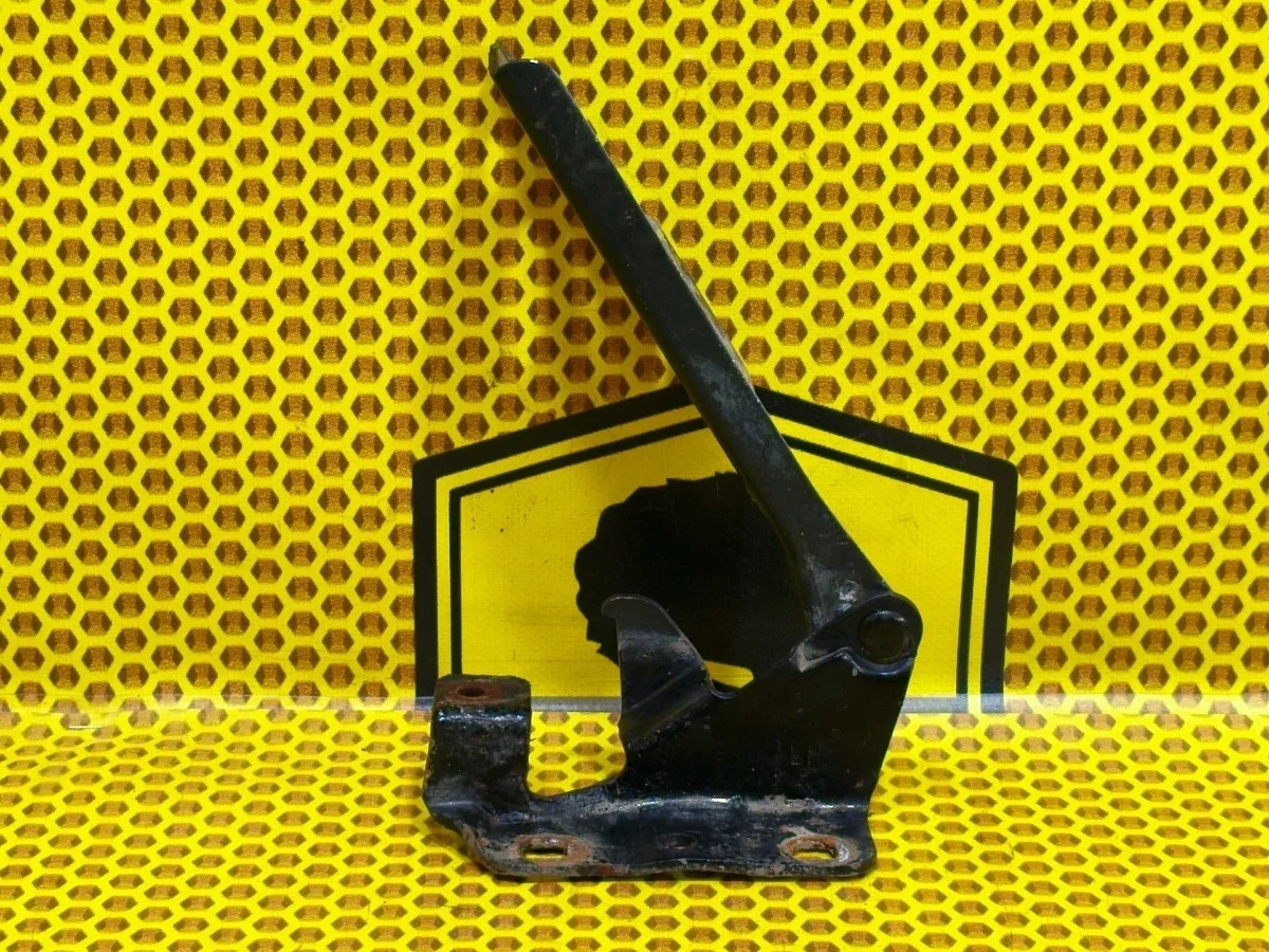 Петля капота Nissan Almera Classic 2006 6540195F0A B10 QG16, левая