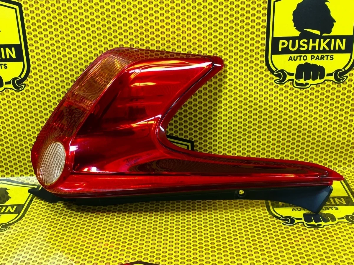 Фонарь в крыло Nissan Juke 2011 265551KA0A F15 HR16DE, задний левый