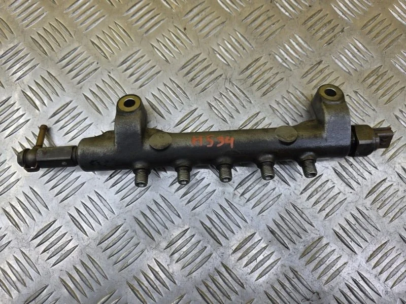 Топливная рампа Nissan Pathfinder (R51M) 2004-2013 2005 17520EB305 ВНЕДОРОЖНИК 2.5 D YD25DDTI