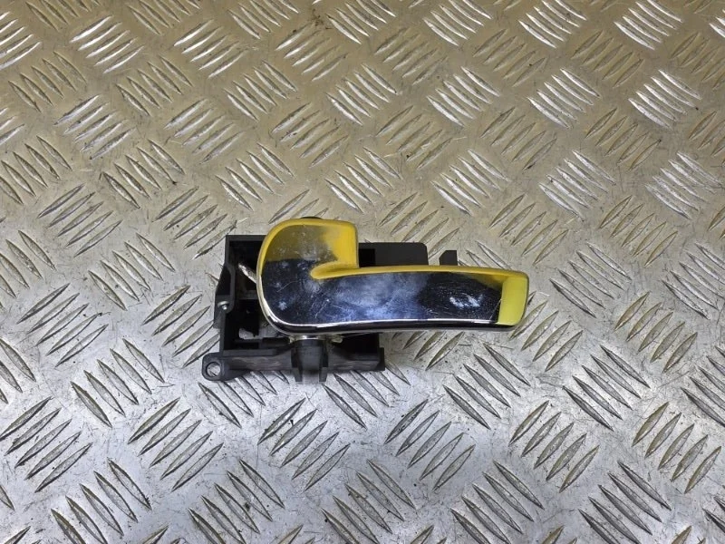 Ручка двери внутренняя задняя левая Nissan Pathfinder (R51M) 2004-2013 2010 806714X02B 2.5 D YD25DDTI