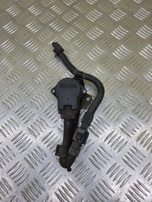 Датчик положения подвески Toyota Land Cruiser Prado 120 (2002-2009) 2004 8924160010 3.0 D 1KDFTV
