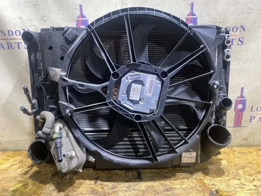 Кассета радиаторов BMW X1 20iX E84