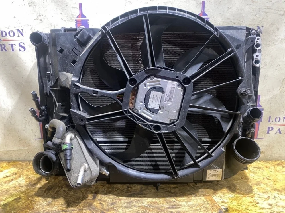 Кассета радиаторов BMW X1 20iX E84